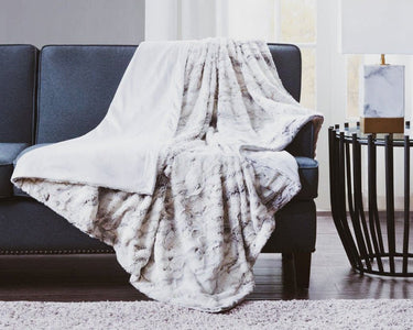 Calm Breeze - DUSKY LARK